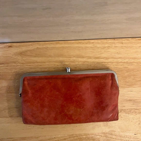 HOBO Lauren Polished Leather Double Frame Design Vintage-Inspired Aesthetic - Picture 6 of 16